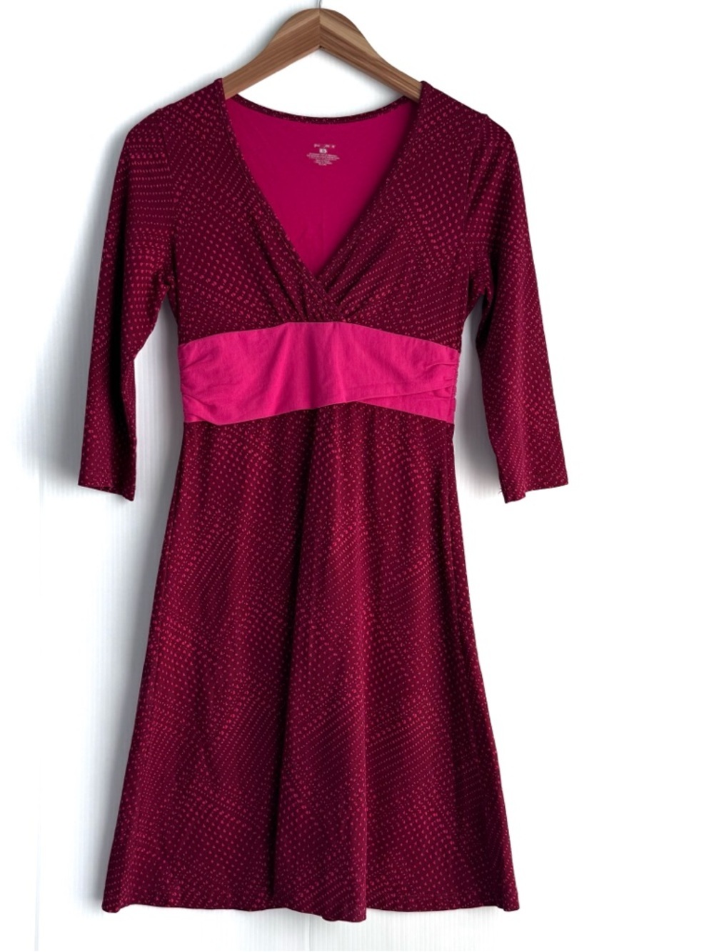 Patagonia Margot Women's Long Sleeve Dress in Burgundy and Hot Pink